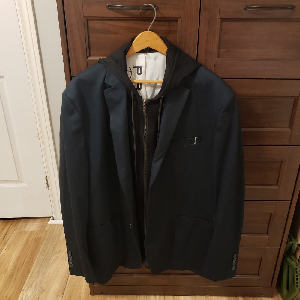 Chic Dark Blue Blazer with Black Hoodie